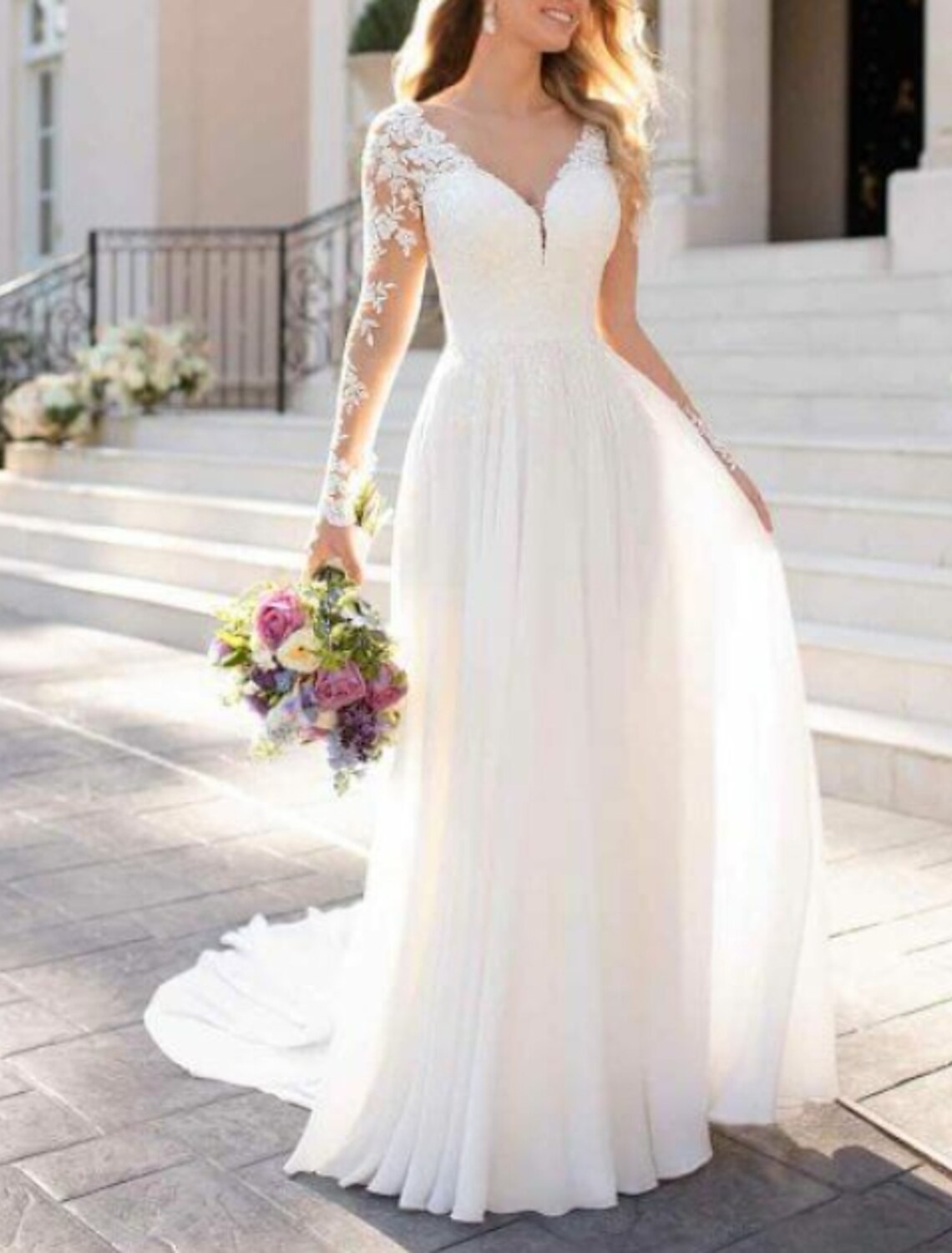 Beach Wedding Dresses A-Line V Neck Long Sleeve Court Train Chiffon Bridal Gowns With Lace Insert