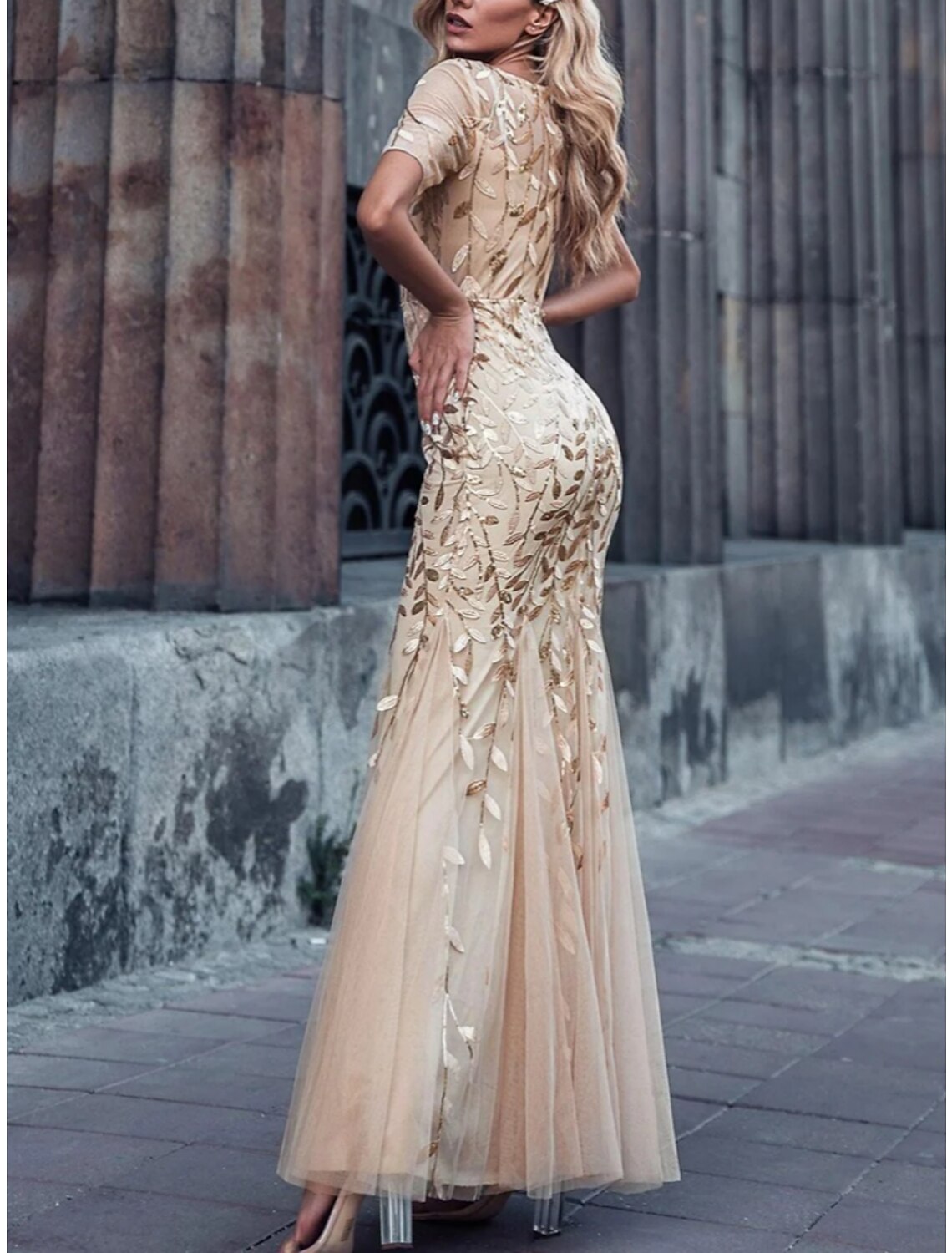 Mermaid / Trumpet Mother of the Bride Dress Wedding Guest Elegant Sparkle & Shine Jewel Neck Floor Length Sequined Short Sleeve with Pleats Sequin