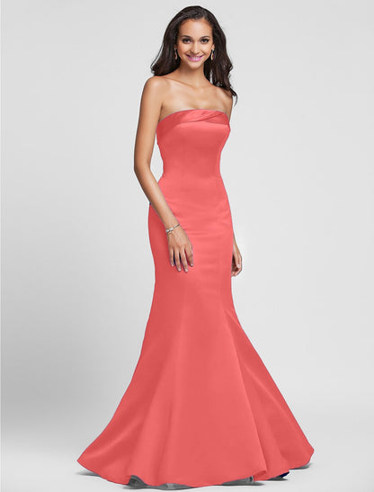 Mermaid / Trumpet Bridesmaid Dress Strapless Sleeveless Lace Up Floor Length Satin with Side Draping