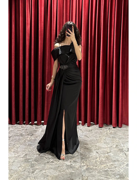 A-Line Evening Gown Elegant Dress Formal Fall Sweep / Brush Train Short Sleeve One Shoulder Satin with Ruched Slit