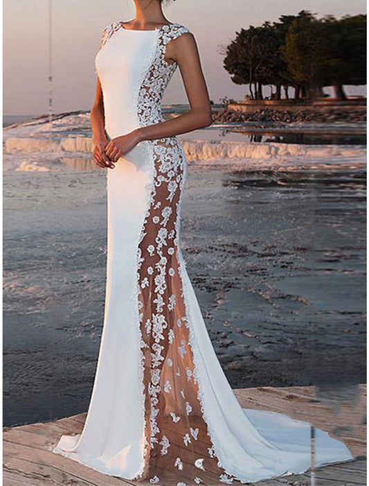 Beach Wedding Dresses Sheath / Column Scoop Neck Sleeveless Court Train Lace Bridal Gowns Party With Appliques