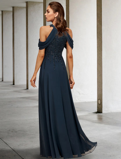 A-Line Mother of the Bride Dress Wedding Guest Plus Size Elegant Halter Neck Floor Length Lace Tulle Sequined Sleeveless with Sequin Appliques Fall