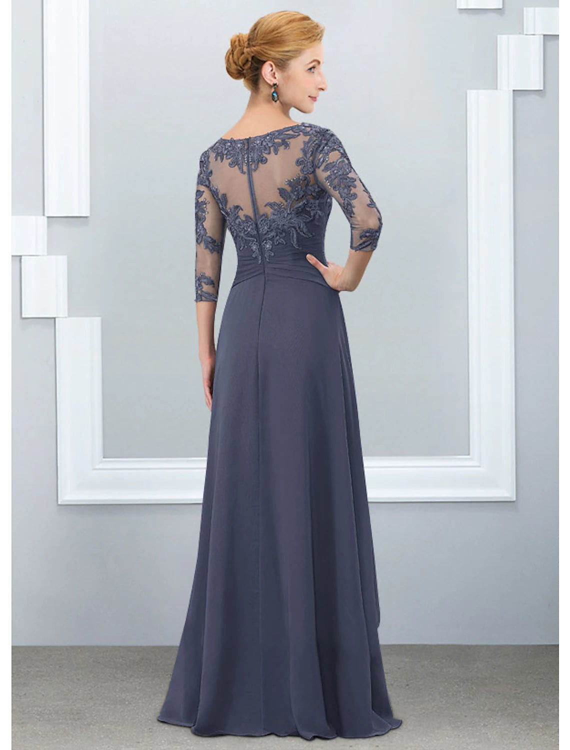 A-Line Mother of the Bride Dress Elegant Jewel Neck Floor Length Chiffon Lace Half Sleeve with Ruffles Appliques