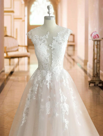 Formal Wedding Dresses Ball Gown Illusion Neck Cap Sleeve Court Train Lace Bridal Gowns With Buttons Appliques