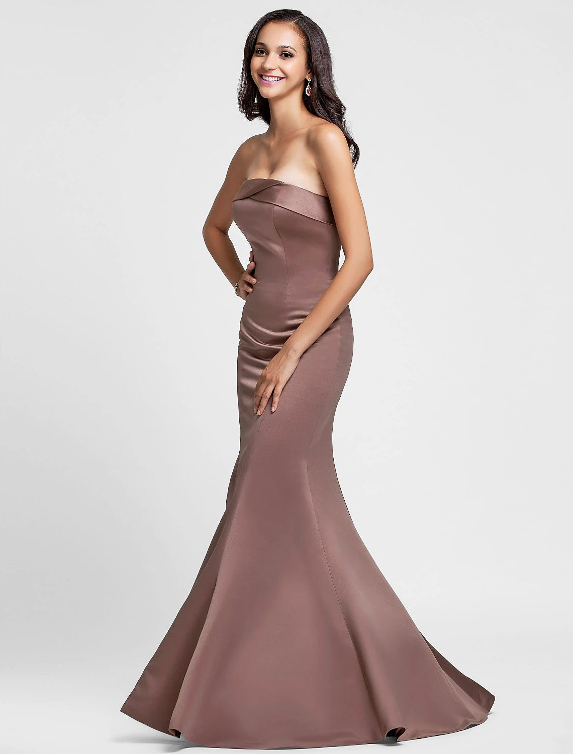 Mermaid / Trumpet Bridesmaid Dress Strapless Sleeveless Lace Up Floor Length Satin with Side Draping