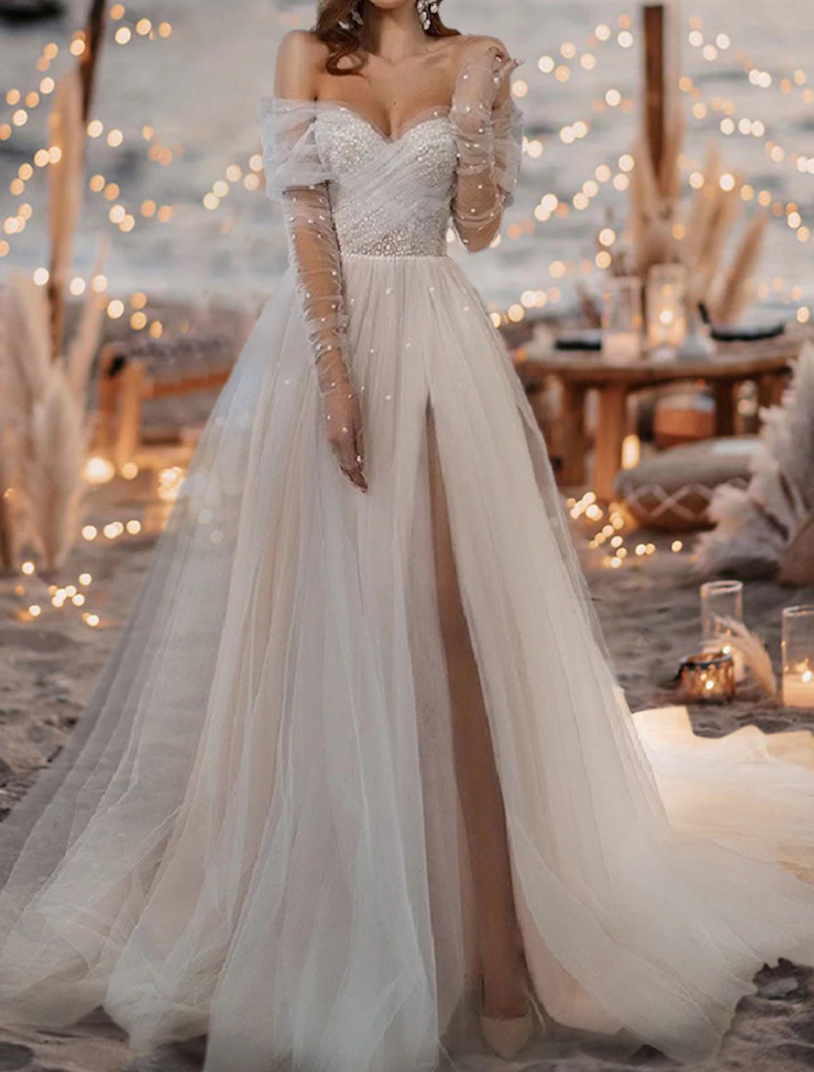 Beach Wedding Dresses A-Line Off Shoulder Long Sleeve Court Train Tulle Bridal Gowns With Pearls Split Front