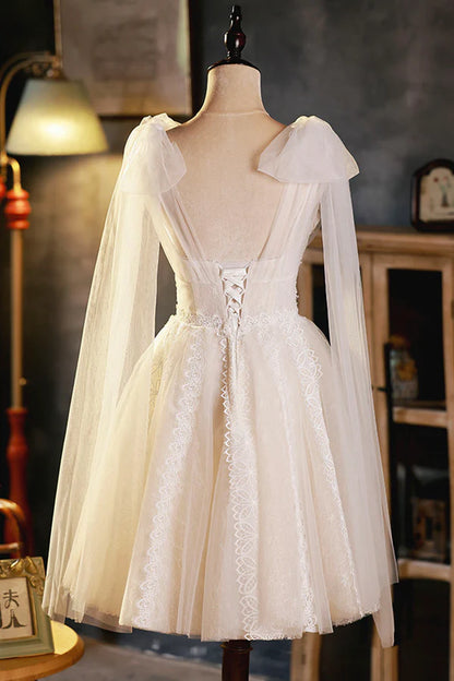 Champagne V-Neck Lace Short Prom Dress Lovely A-Line Evening Party Dress