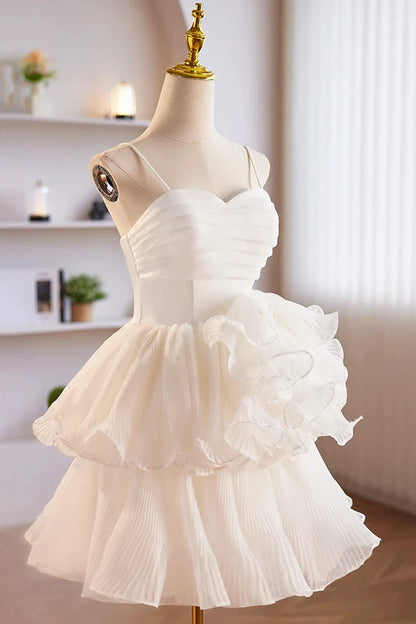 White Spaghetti Strap Tulle Short Prom Dress White A-Line Homecoming Dress