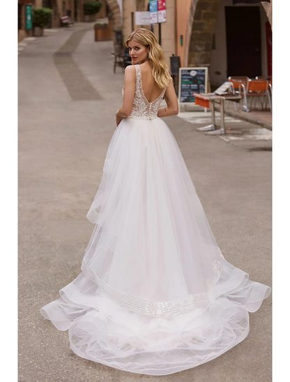 Engagement Formal Wedding Dresses Mermaid / Trumpet V Neck Sleeveless Court Train Satin Bridal Gowns With Appliques