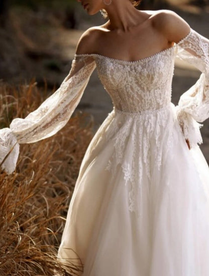 Beach Boho Wedding Dresses A-Line Off Shoulder Long Sleeve Court Train Lace Bridal Gowns With Beading