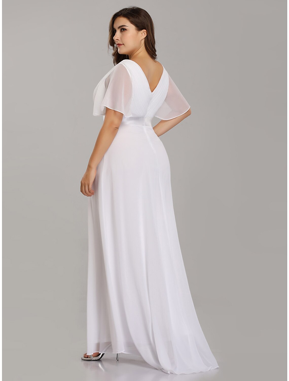 A-Line Mother of the Bride Dress Plus Size Elegant V Neck Floor Length Chiffon Short Sleeve with Sash / Ribbon Ruching