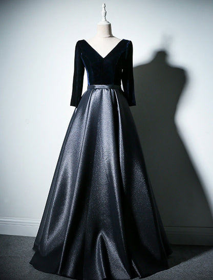 A-Line Mother of the Bride Dress Simple Elegant V Neck Floor Length Taffeta Velvet Long Sleeve with Pleats