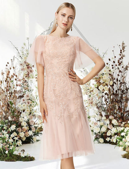 A-Line Cocktail Dresses Flirty Dress Graduation Cocktail Party Knee Length Half Sleeve Jewel Neck Lace with Appliques