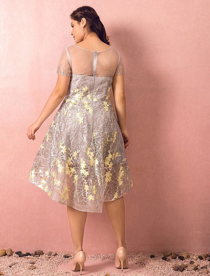 A-Line Cocktail Dresses Plus Size Dress Homecoming Cocktail Party Asymmetrical Short Sleeve Illusion Neck Satin with Appliques