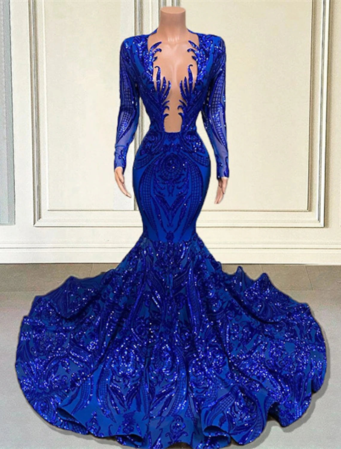 Mermaid / Trumpet Evening Gown Sparkle & Shine Dress Carnival Formal Court Train Long Sleeve V Neck African American Sequined with Beading Sequin