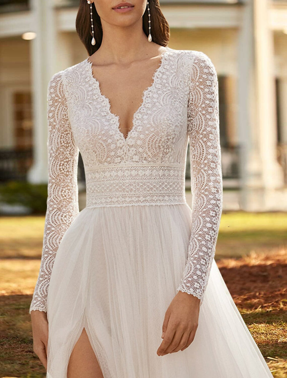 Beach Boho Wedding Dresses A-Line V Neck Sleeveless Court Train Lace Bridal Gowns With Lace Summer Fall Wedding Party main image 1
