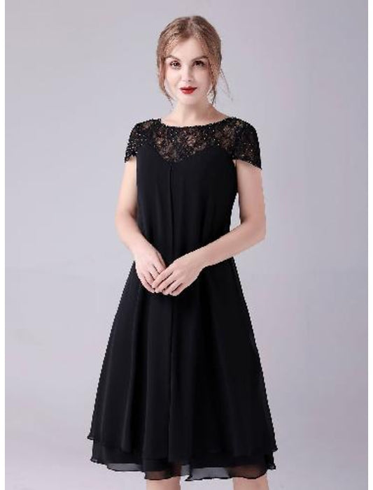 A-Line Mother of the Bride Dress Plus Size Elegant Jewel Neck Knee Length Chiffon Short Sleeve with Lace Beading Tier